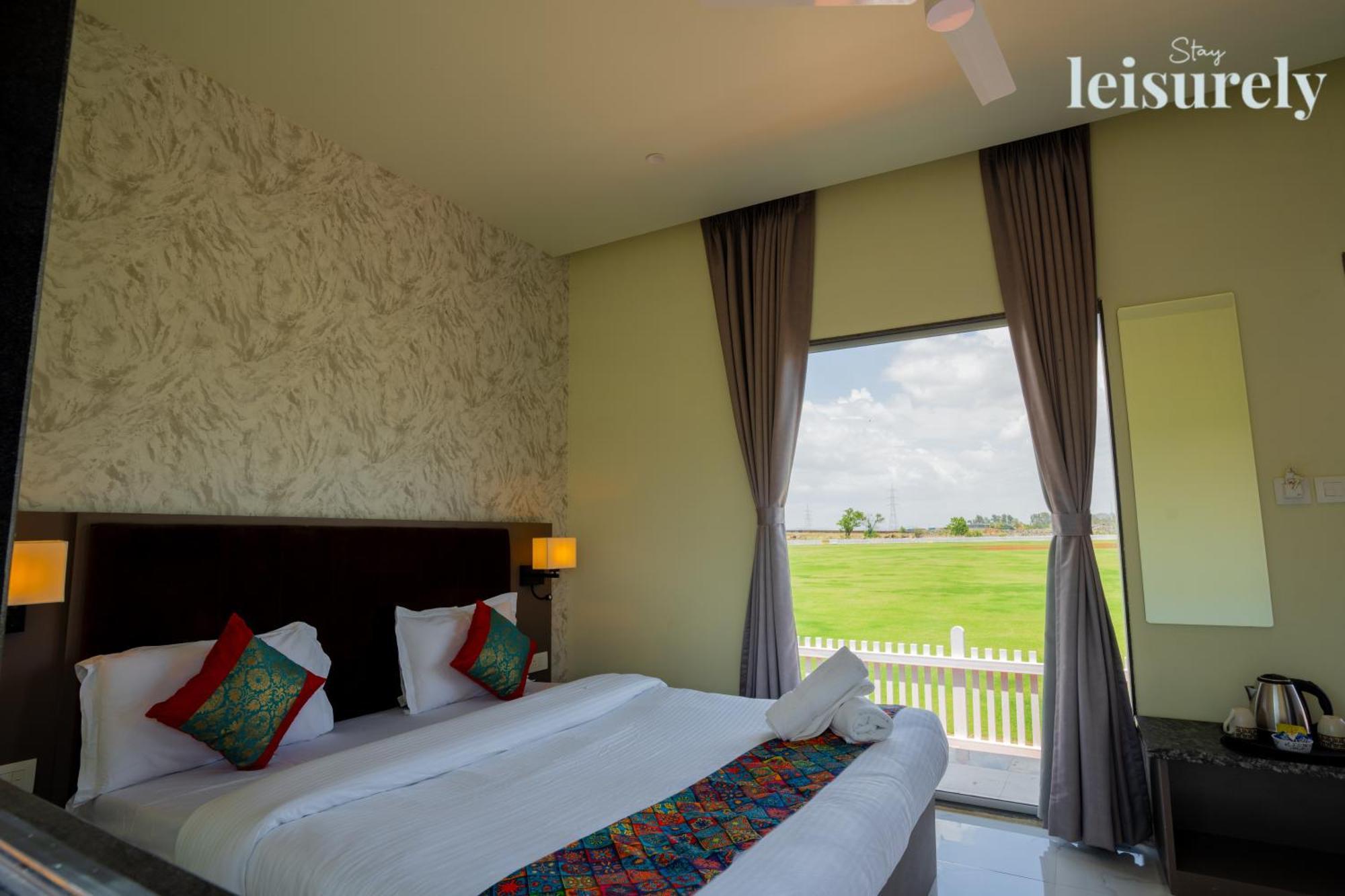 Stay Leisurely - Pavilion By The Hills, Lonavala - Stadium View Rooms Eksteriør bilde