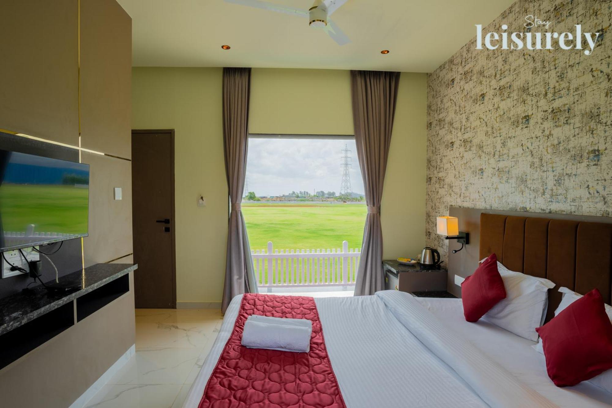 Stay Leisurely - Pavilion By The Hills, Lonavala - Stadium View Rooms Eksteriør bilde