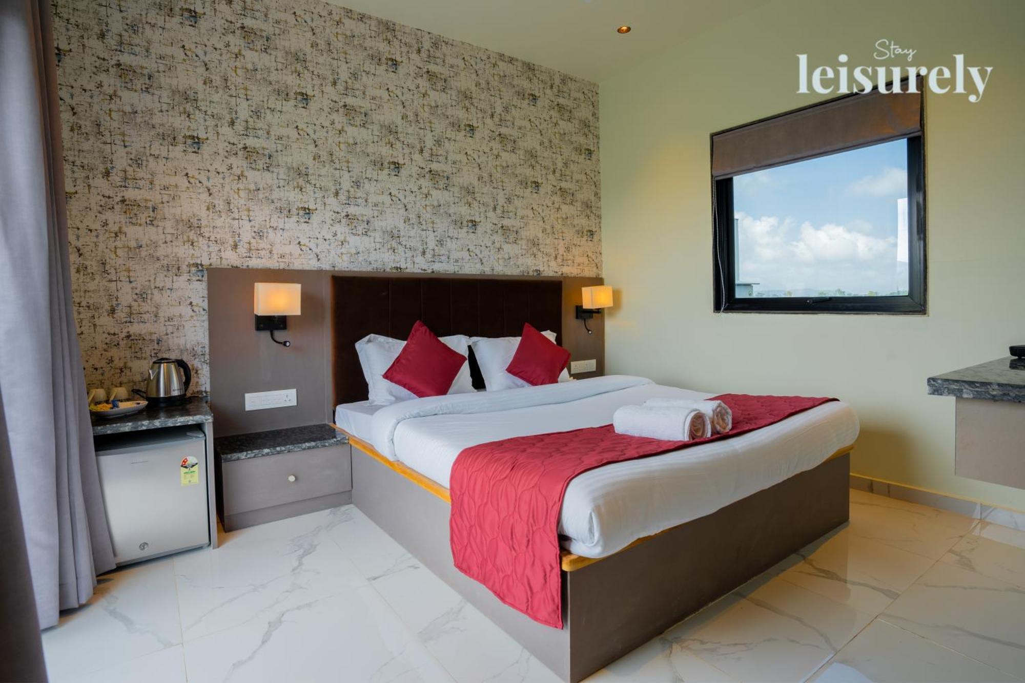Stay Leisurely - Pavilion By The Hills, Lonavala - Stadium View Rooms Eksteriør bilde
